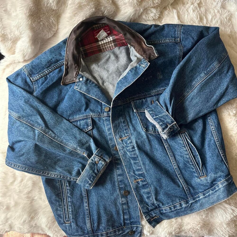 Marlboro Men's Blue Denim Jacket Leather Collar